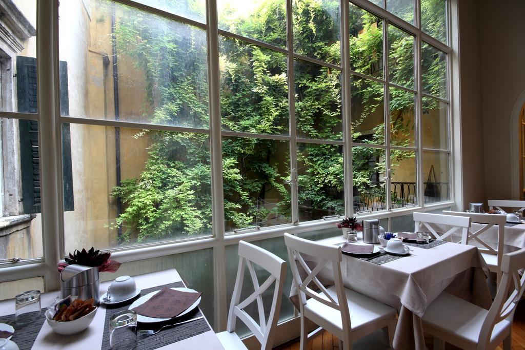 Residenza L'Angolo Di 베로나 외부 사진